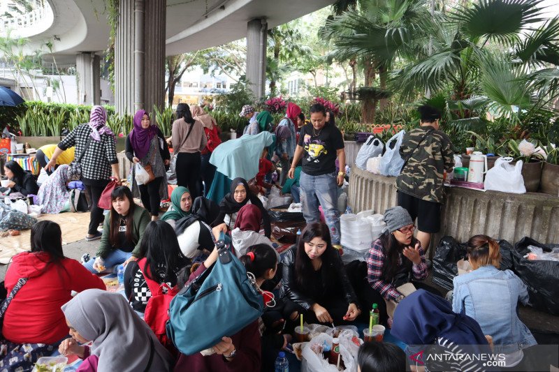 Hong Kong perpanjang jarak sosial hingga tujuh hari