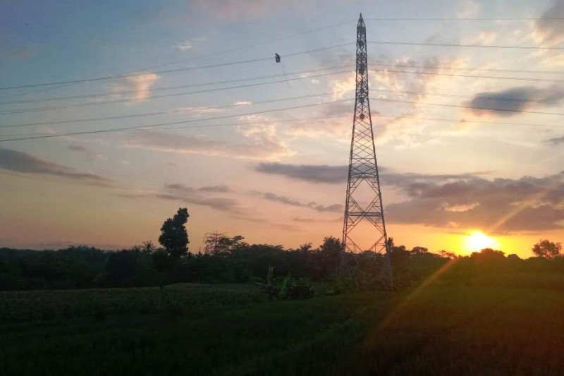 PLN berjuang rampungkan pembangunan tol listrik Lombok