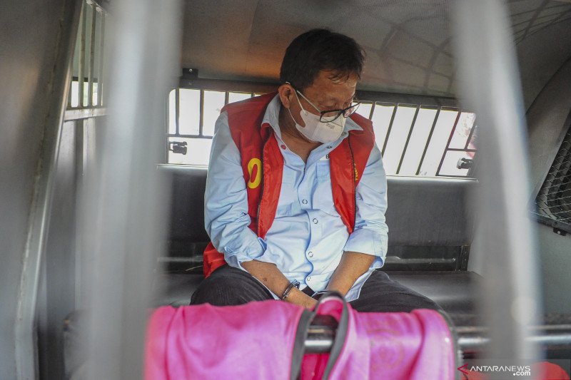 Mantan Bupati Muara Enim di tahan