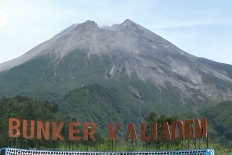 Seluruh obyek wisata di radius 5 km dari puncak Merapi ditutup