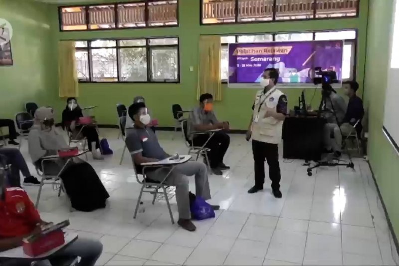 Disiplin prokes dan perubahan perilaku jadi tantangan relawan COVID-19