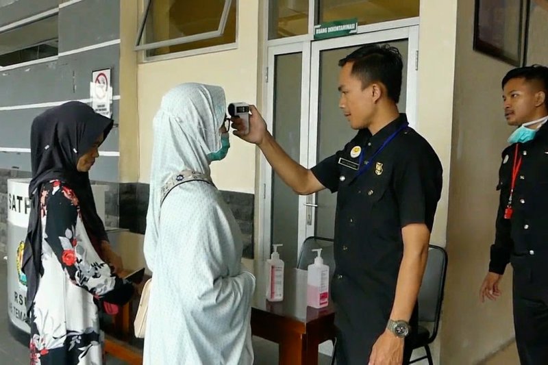 Seluruh ruang Isolasi COVID-19 di RSUD Temanggung terisi pasien
