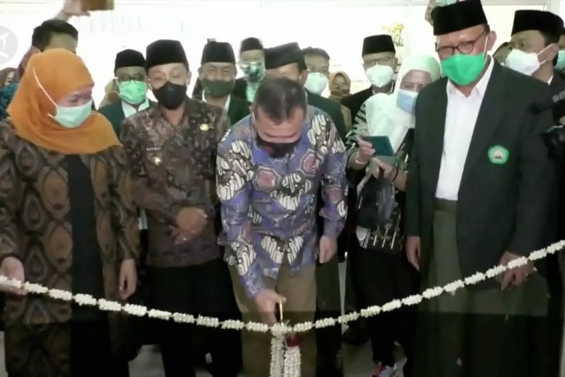 Resmikan Pusat Studi Jatim di Unisma, Khofifah berharap mendunia