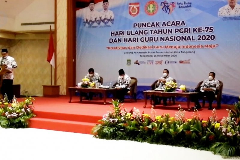 Pemkot Tangerang kaji penyelenggaraan tes usap bagi para guru
