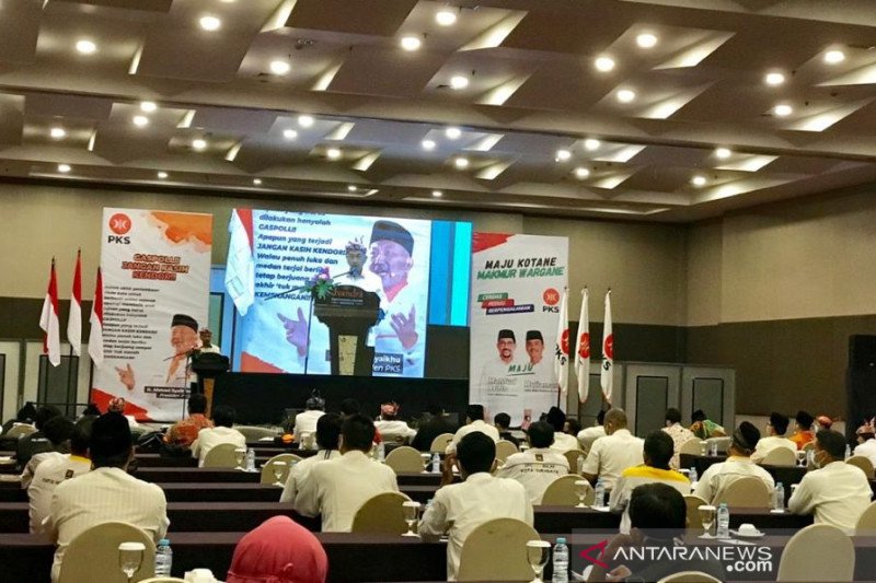 Presiden PKS minta MA komitmen jika terpilih di Pilkada Surabaya