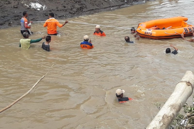 Warga Dompu meninggal setelah terseret arus sungai saat mandi