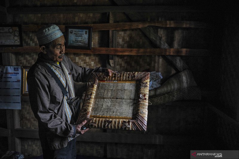 Kampung adat Cikondang
