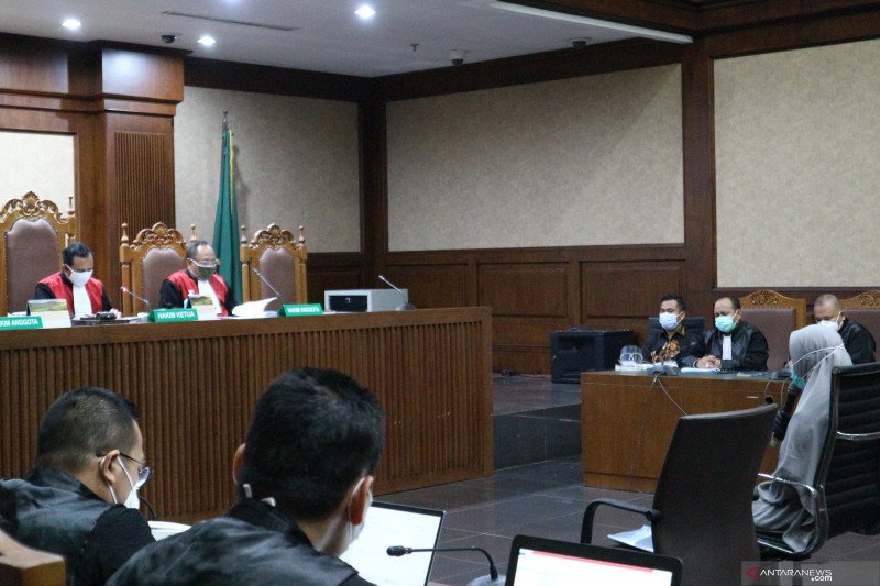 Hakim tegur perilaku jaksa Pinangki dalam persidangan