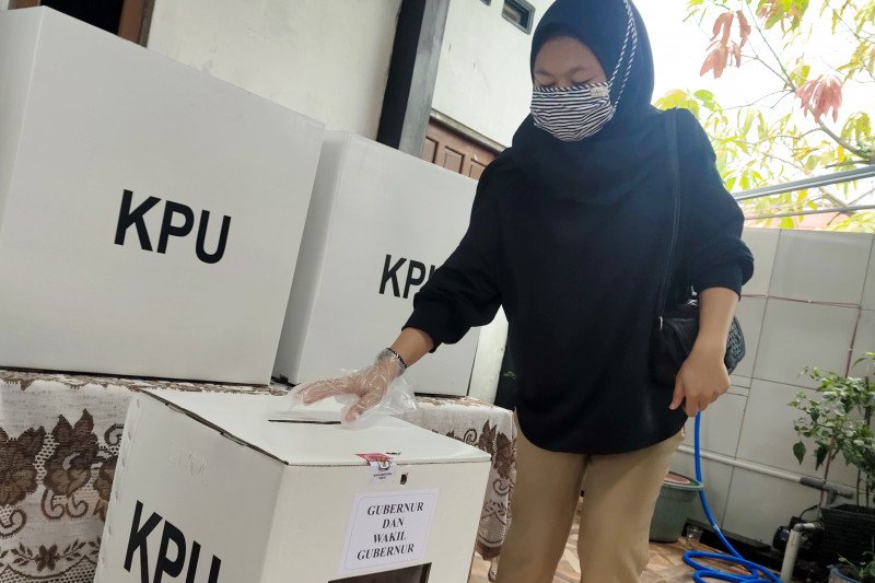 Tingkat partisipasi pemilih di Pilkada Kalteng 2020 capai 61,95 persen