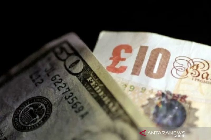 Pound sterling Inggris dekati rekor terendah di pasar Asia
