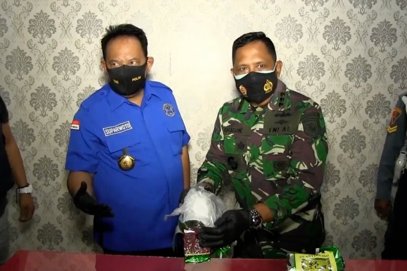 Petugas amankan 2 kg sabu di Bangka saat malam Natal