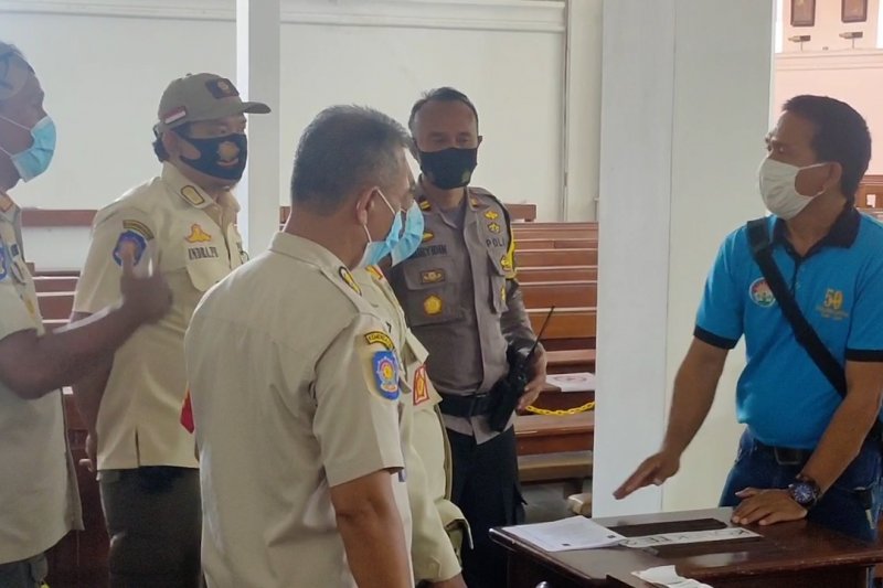 Pemkot Cirebon pantau prokes gereja jelang Natal