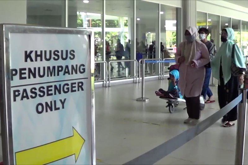WNI dari luar negeri boleh masuk Indonesia dengan persyaratan