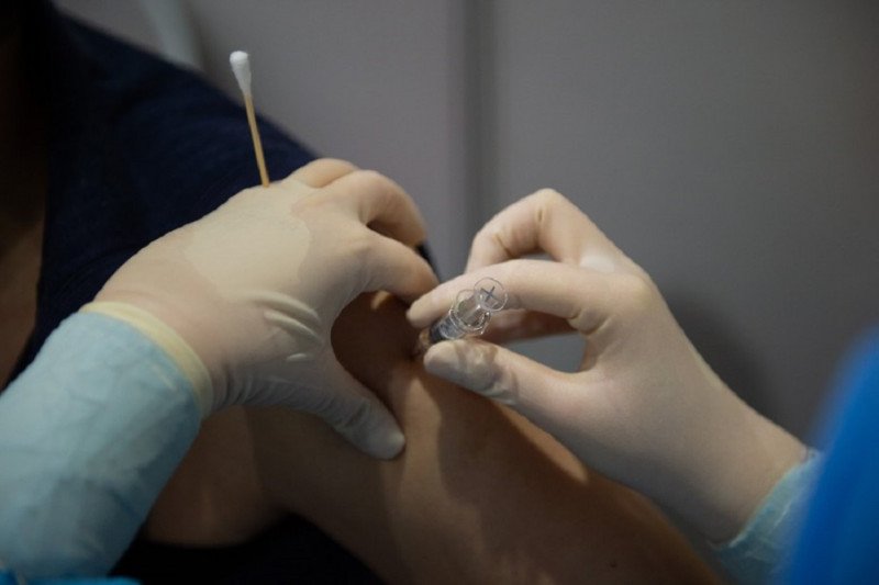 50 juta warga China sudah harus diimunisasi vaksin COVID-19 sebelum Imlek