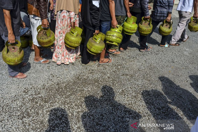 Kelangkaan Gas Elpiji 3 Kg Di Tasikmalaya - ANTARA News