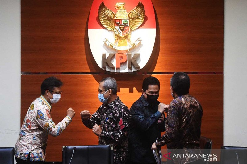 Koordinasi pengadaan dan pendistribusian vaksin COVID-19