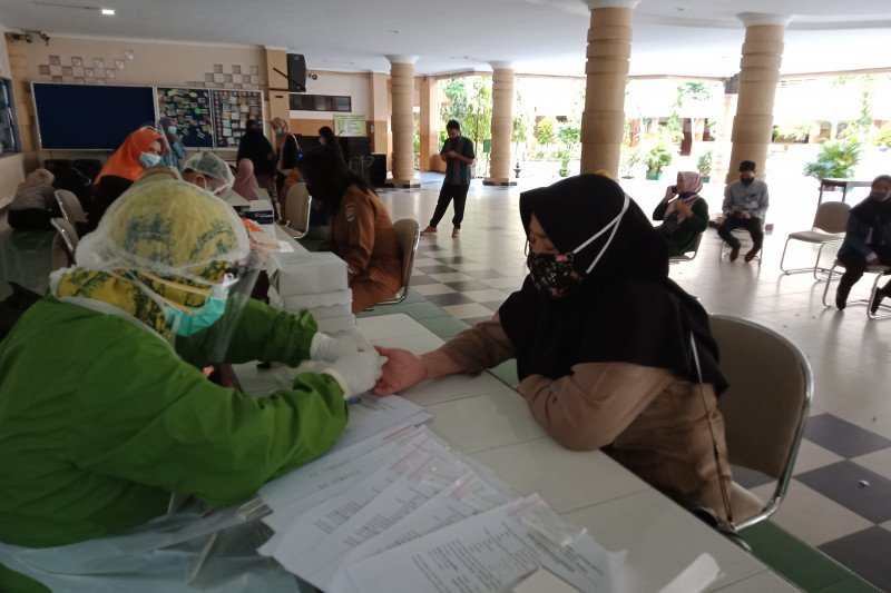 11 guru SMPN 1 Tarakan terpapar COVID-19