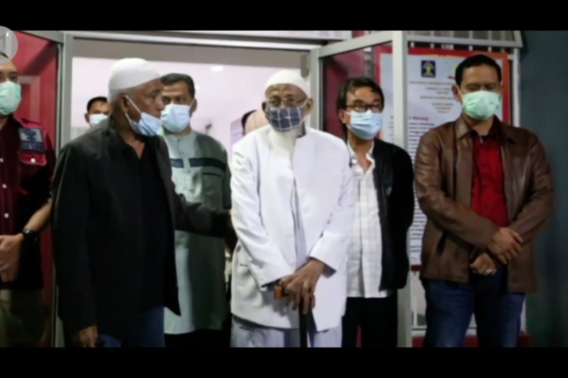 Abu Bakar Ba'Asyir bebas dari Lapas Gunung Sindur