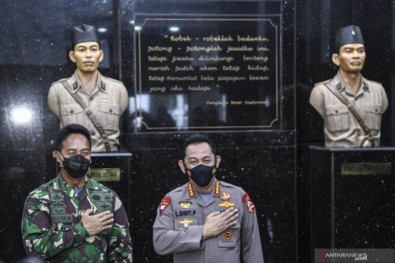Kapolri bertemu KSAD bahas sinergi TNI-Polri