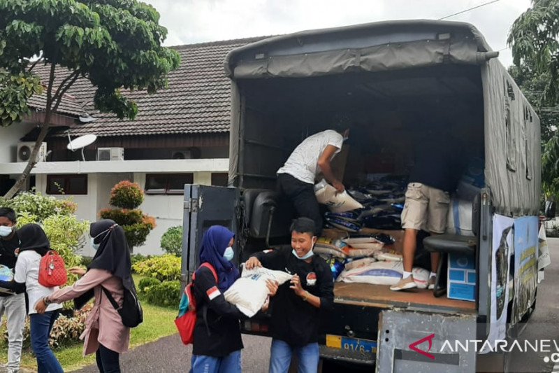 Pemkab Bangka salurkan satu ton beras korban gempa Sulbar