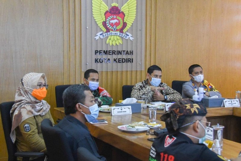 Pemkot Kediri targetkan kasus aktif COVID-19 turun di bawah 1 persen