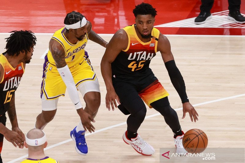 Jazz kalahkan Kings, pertahankan kemenangan beruntun di kandang