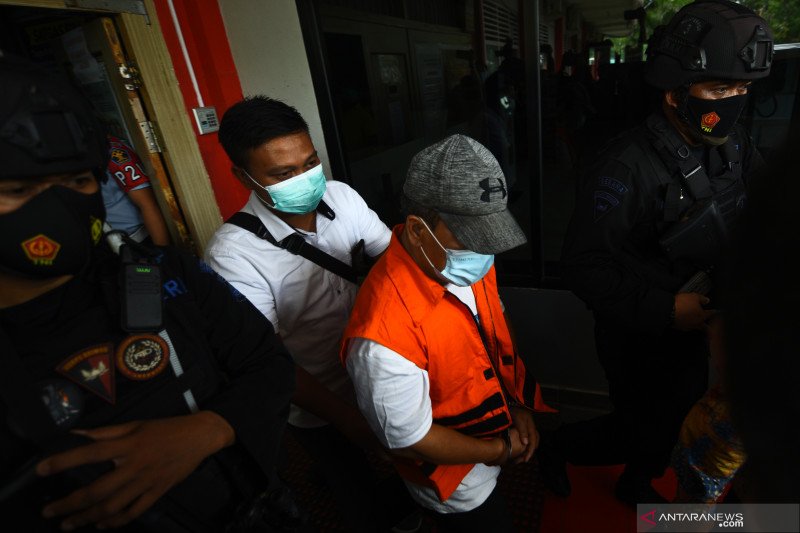 Terdakwa kasus korupsi hadiri pelantikan kepala daerah