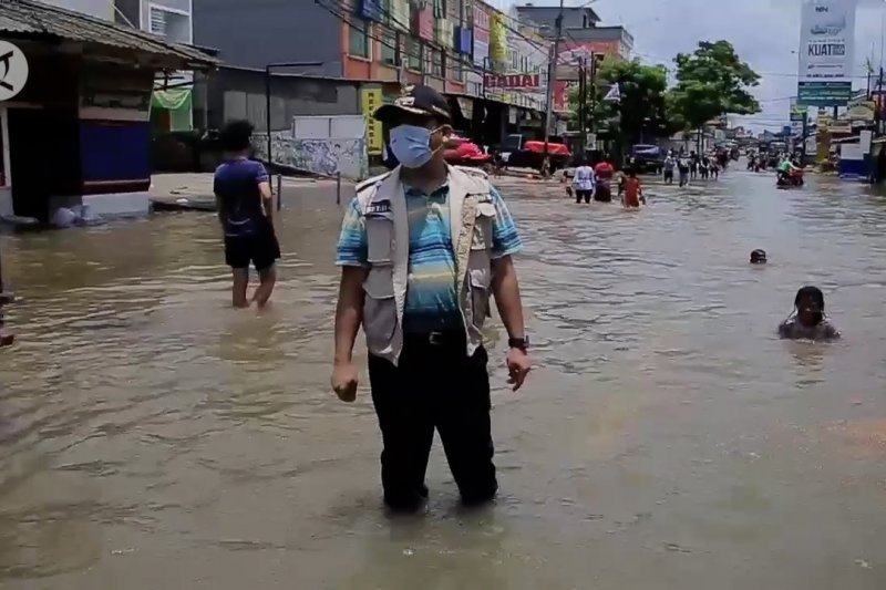 Banjir Ciledug Indah mulai surut, Pemkot Tangerang dorong normalisasi sungai