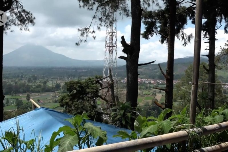 Puncak Gundaling, destinasi wisata persinggahan menuju kawasan Danau Toba