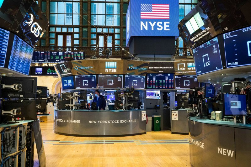 Wall Street dibuka datar setelah menguat pada sesi sebelumnya