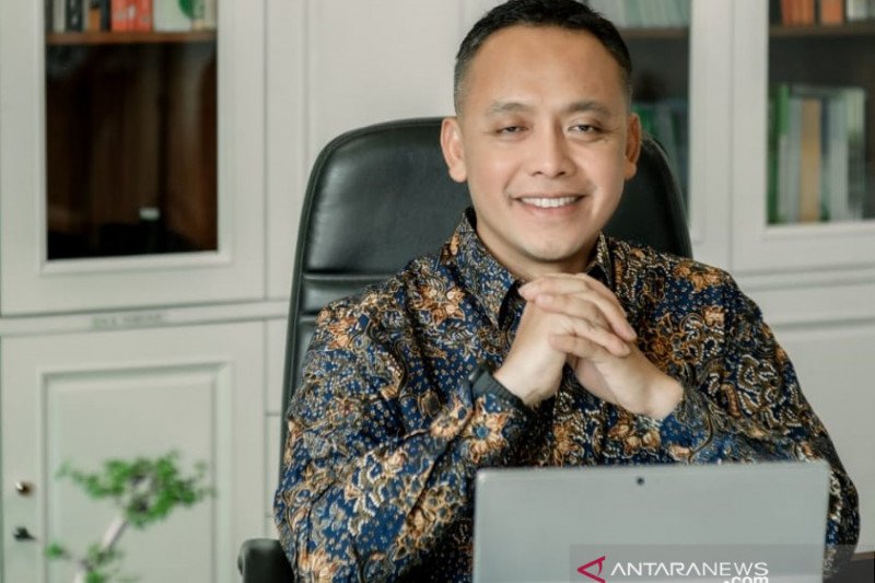 Peremajaan sawit rakyat oleh PTPN V diklaim terluas di Indonesia