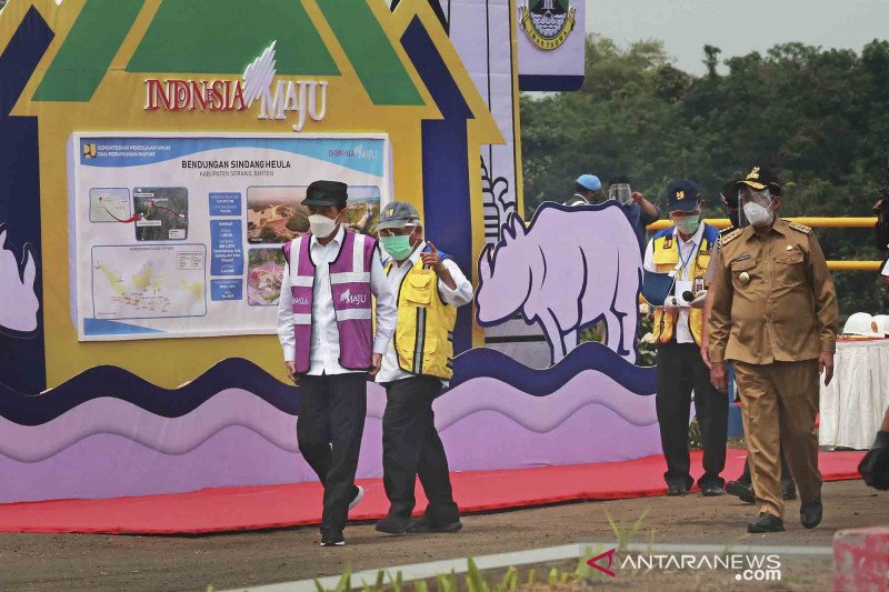 Presiden Joko Widodo resmikan Waduk Sindangheula di Banten