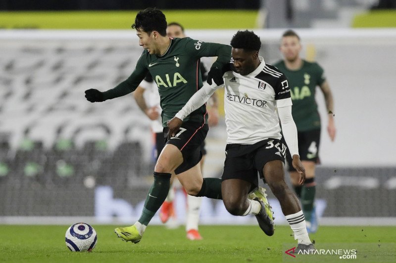 Liga Inggris: Tottenham menang 1-0 dari gol bunuh diri