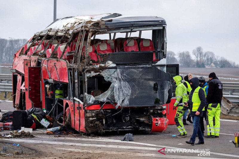 Kecelakaan bus Ukraina di jalanan Polandia