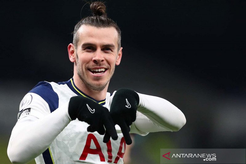 Tottenham Hotspur kalahkan Crystal Palace 4-1