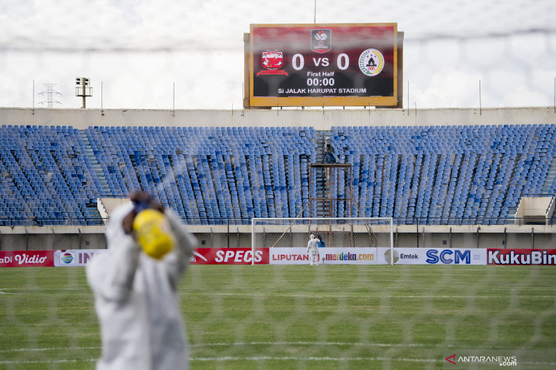 Penerapan protokol kesehatan ketat di Stadion Si Jalak Harupat