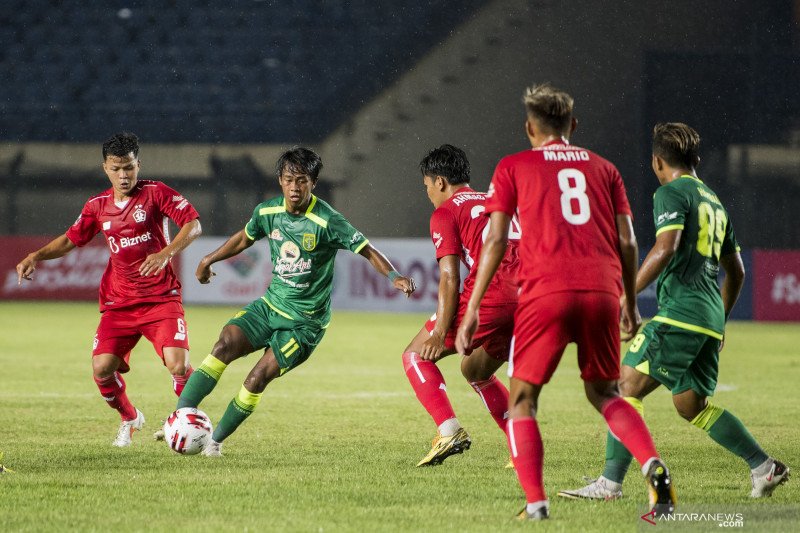 Piala Menpora: Persebaya Surabaya kalahkan Persik Kediri 2-1