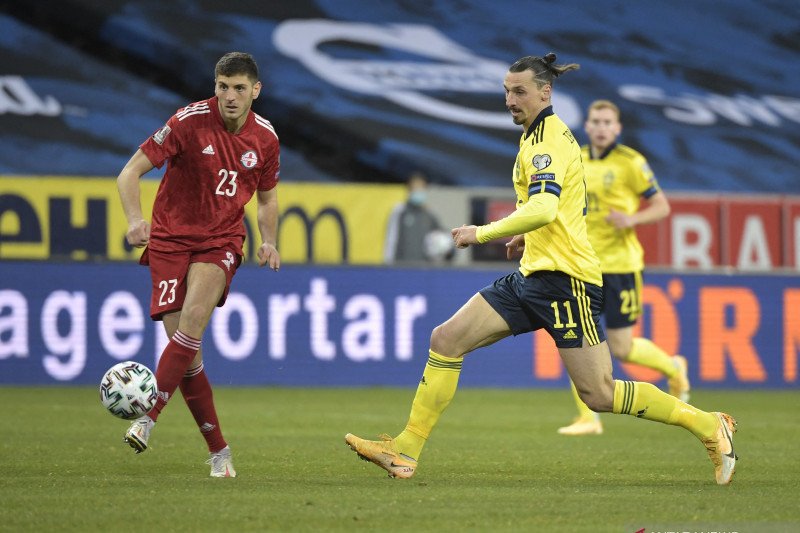 Zlatan Ibrahimovic membantu Swedia tekuk Georgia 1-0