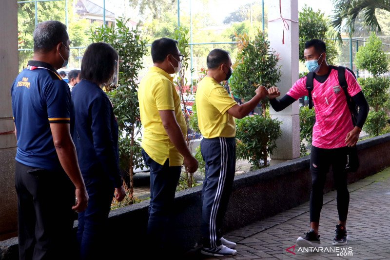 Menpora pantau penerapan prokes turnamen Piala Menpora di Malang