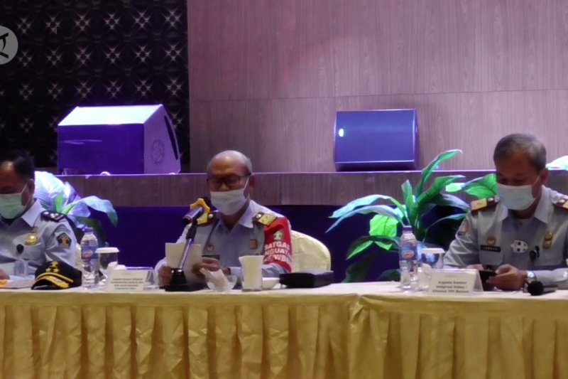 Imigrasi Batam tekankan kepatuhan ITAS WNA untuk kepentingan industri