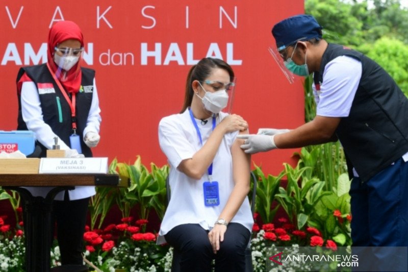 Melihat peluang pada tantangan vaksinasi COVID-19 tahap kedua di Indonesia