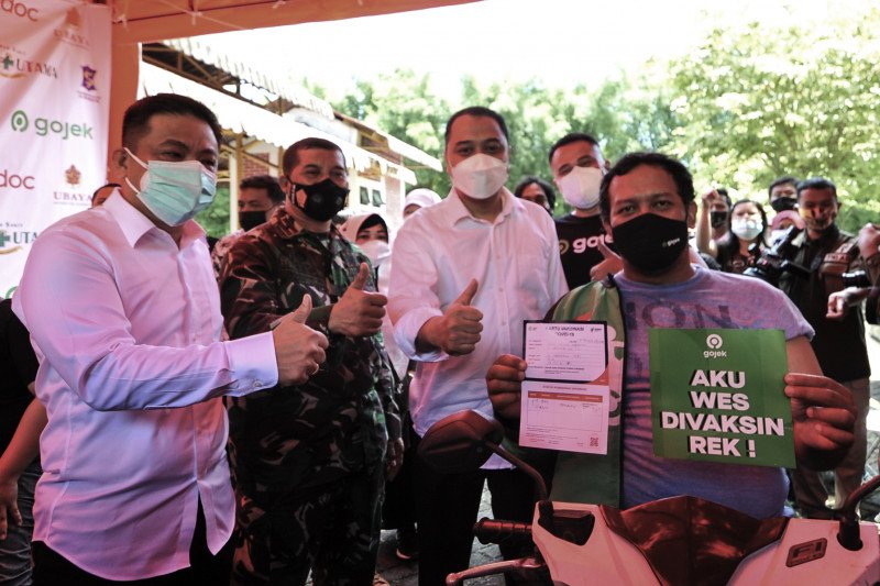 Pemkot Surabaya fasilitasi pihak sediakan tempat vaksinasi COVID-19