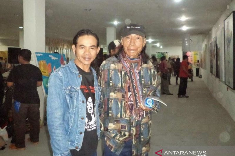 Penyair Umbu Landu Paranggi meninggal dunia setelah terserang COVID-19