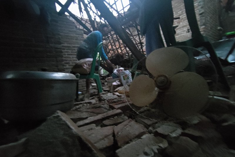 BPBD Tulungagung inventarisir kerusakan akibat gempa Malang