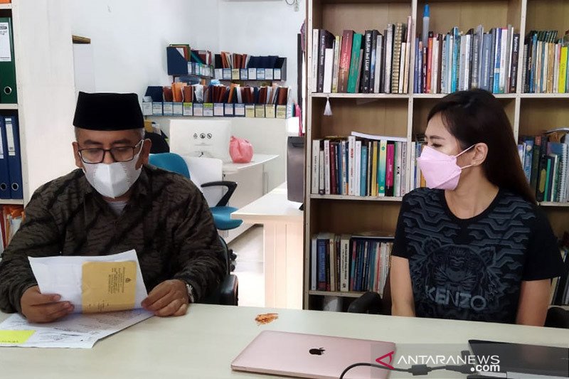 Dilarang bertemu anak 2 bulan, seorang ibu mengadu ke lembaga hukum