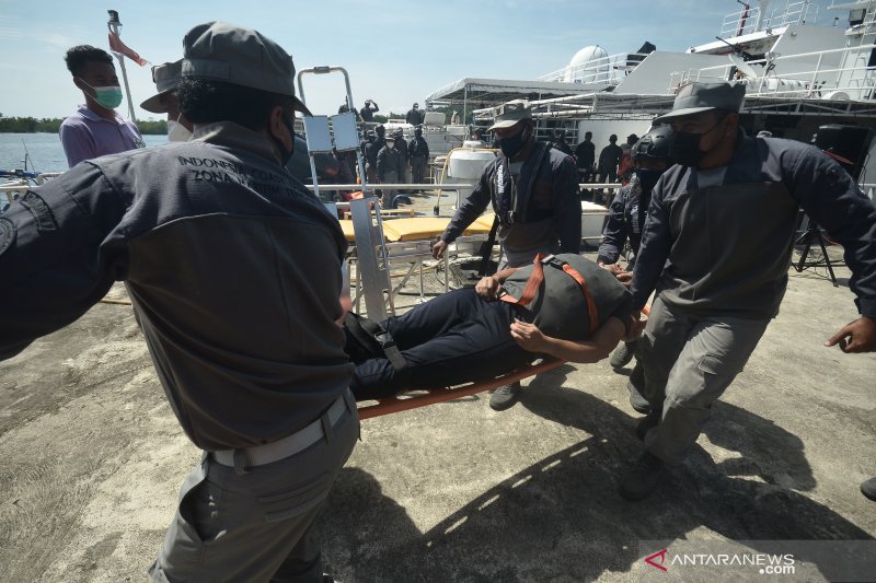 LATIHAN OPERASI KESELAMATAN DAN KEAMANAN LAUT BAKAMLA