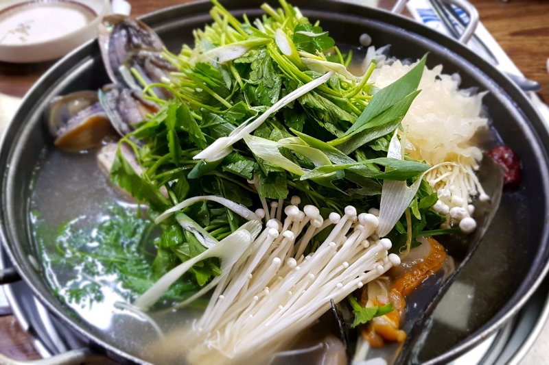 resep-shabu-shabu-jepang-praktis-untuk-makanan-tahun-baru-2026