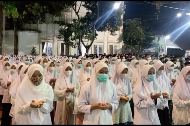 Pemkab Banyuwangi gelar doa bersama untuk KRI Nanggala 402