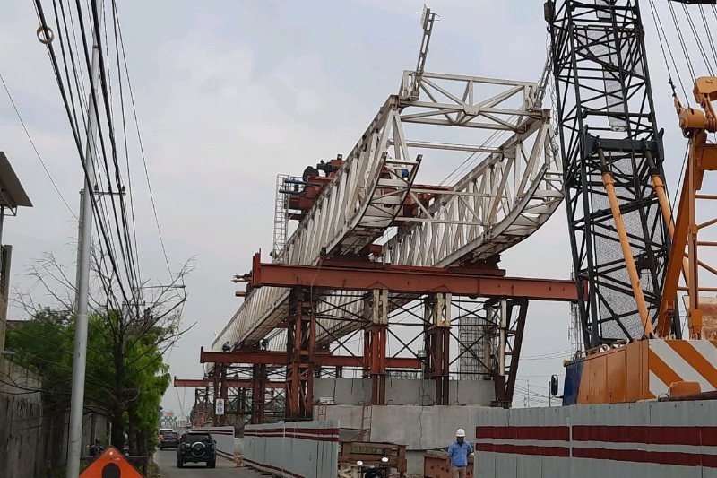 Kementerian PUPR bangun akses jalan dukung operasi Bandara Ahmad Yani