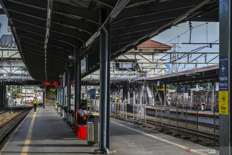 Rekayasa perjalanan KRL di Tanah Abang